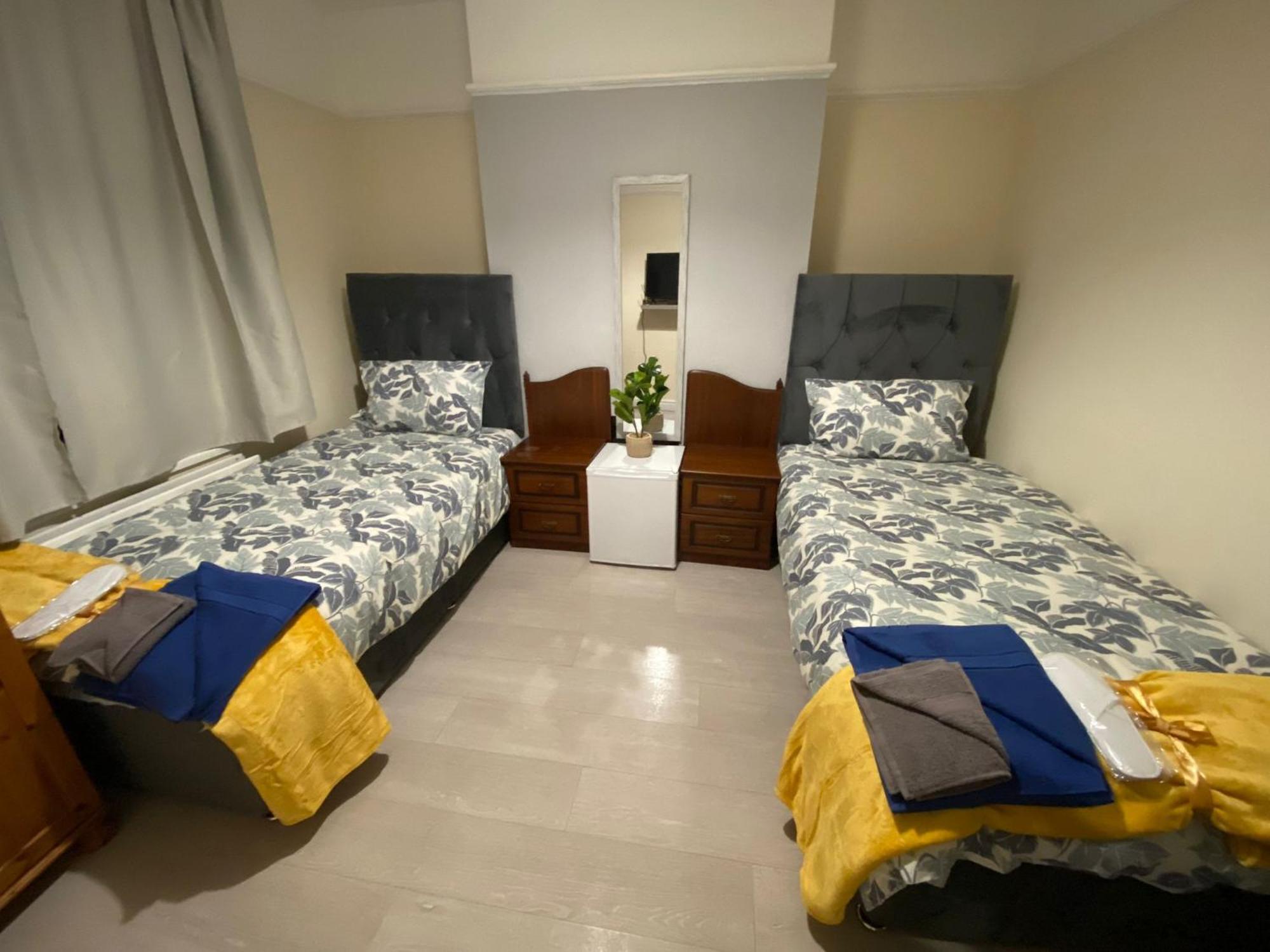 Denis Hostel Lincoln Kültér fotó